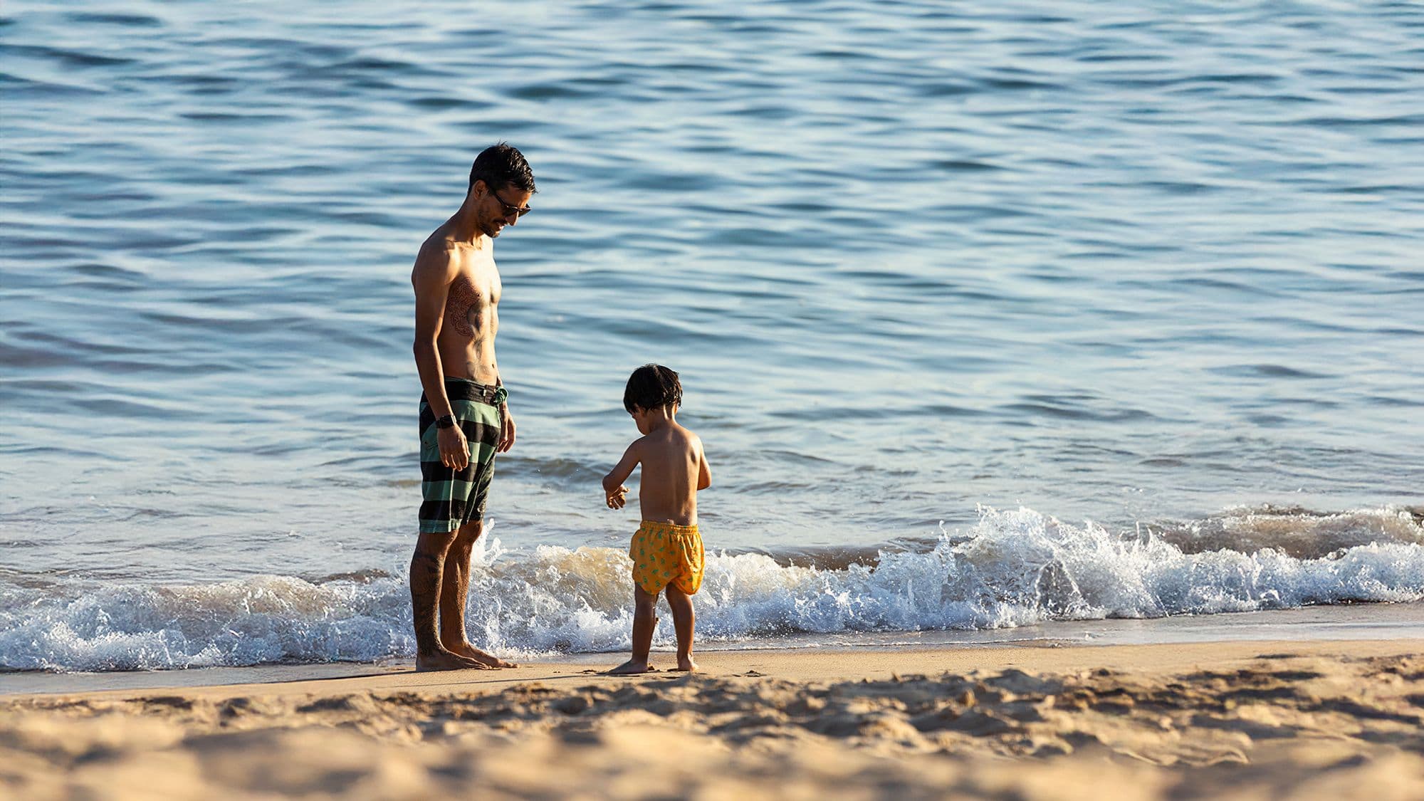 André and Simão enjoying the beach in the late afternoon.